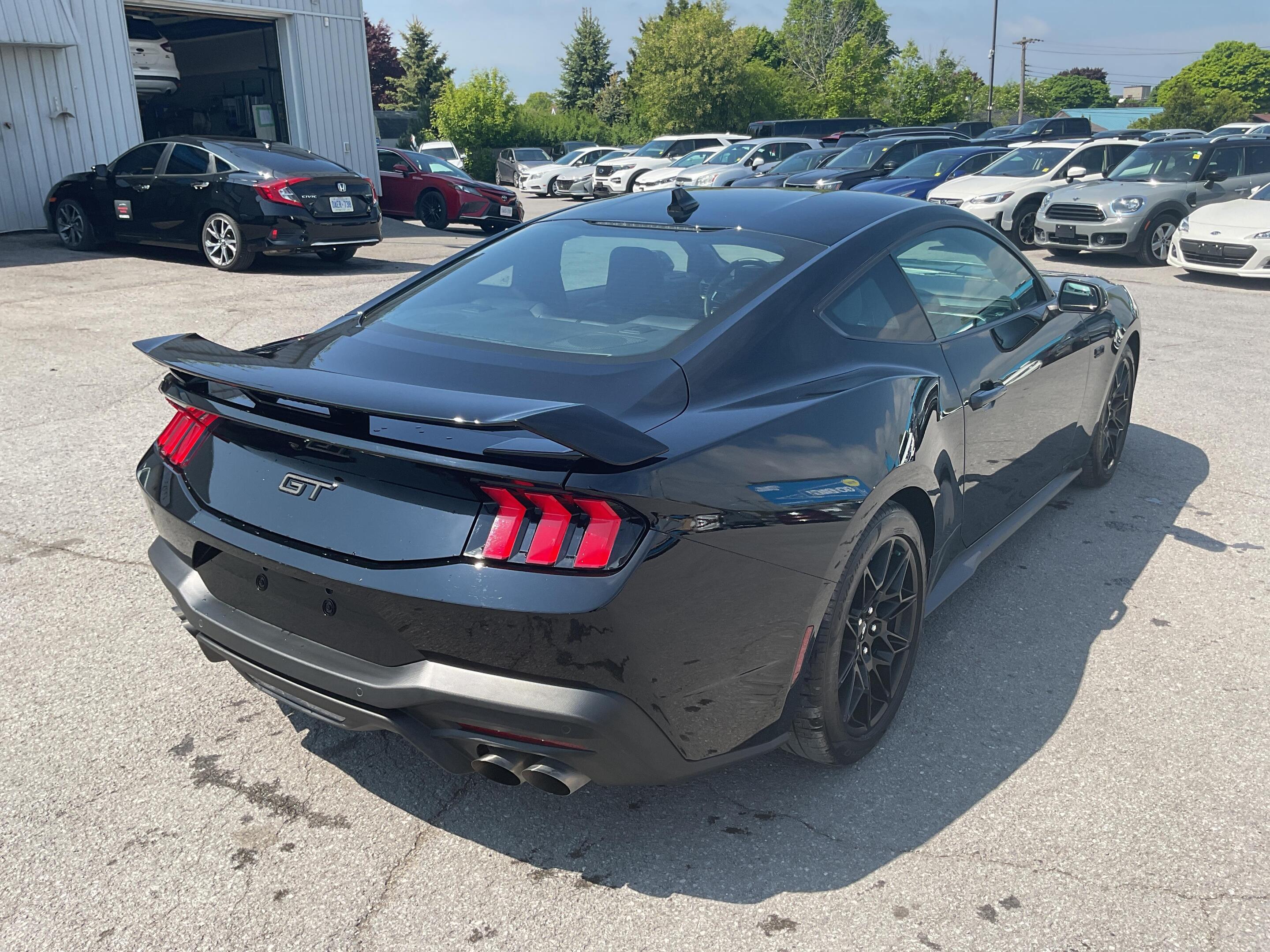 Ford Mustang 2024