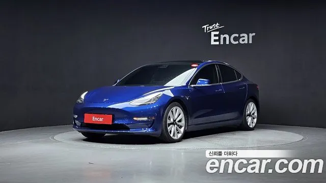 Tesla Model 3 2020