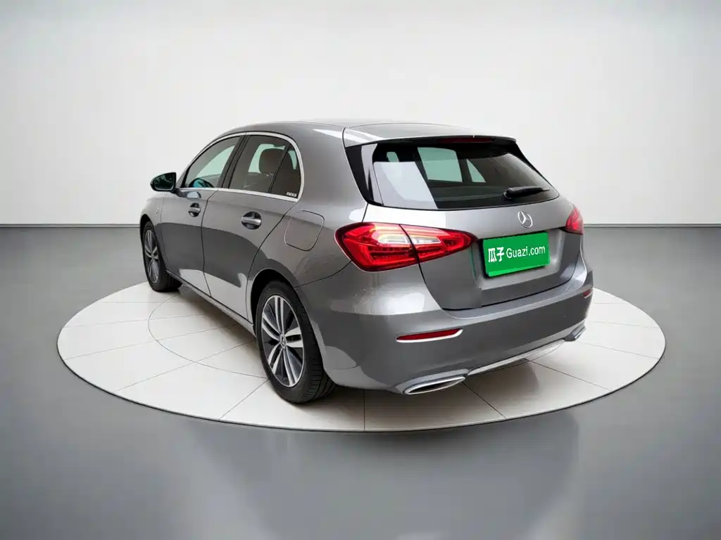 Mercedes-Benz A-Класс 2021