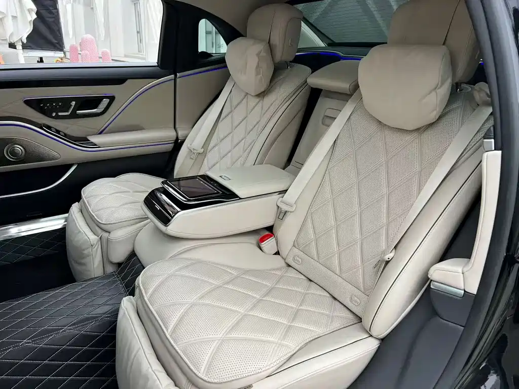 Mercedes-Benz Maybach S-Класс 2021