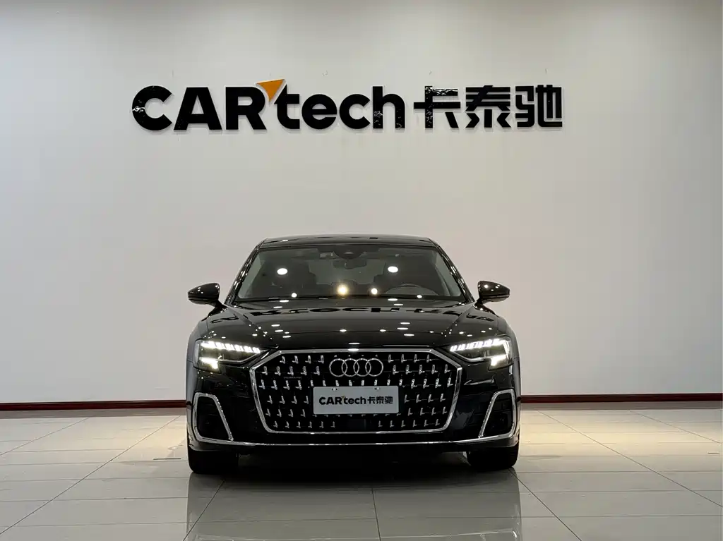 Audi A8 2024