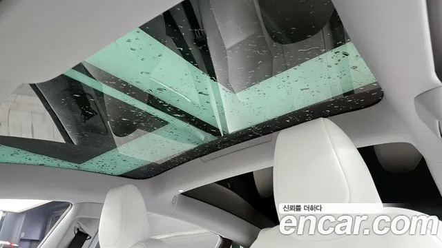 Tesla Model 3 2025