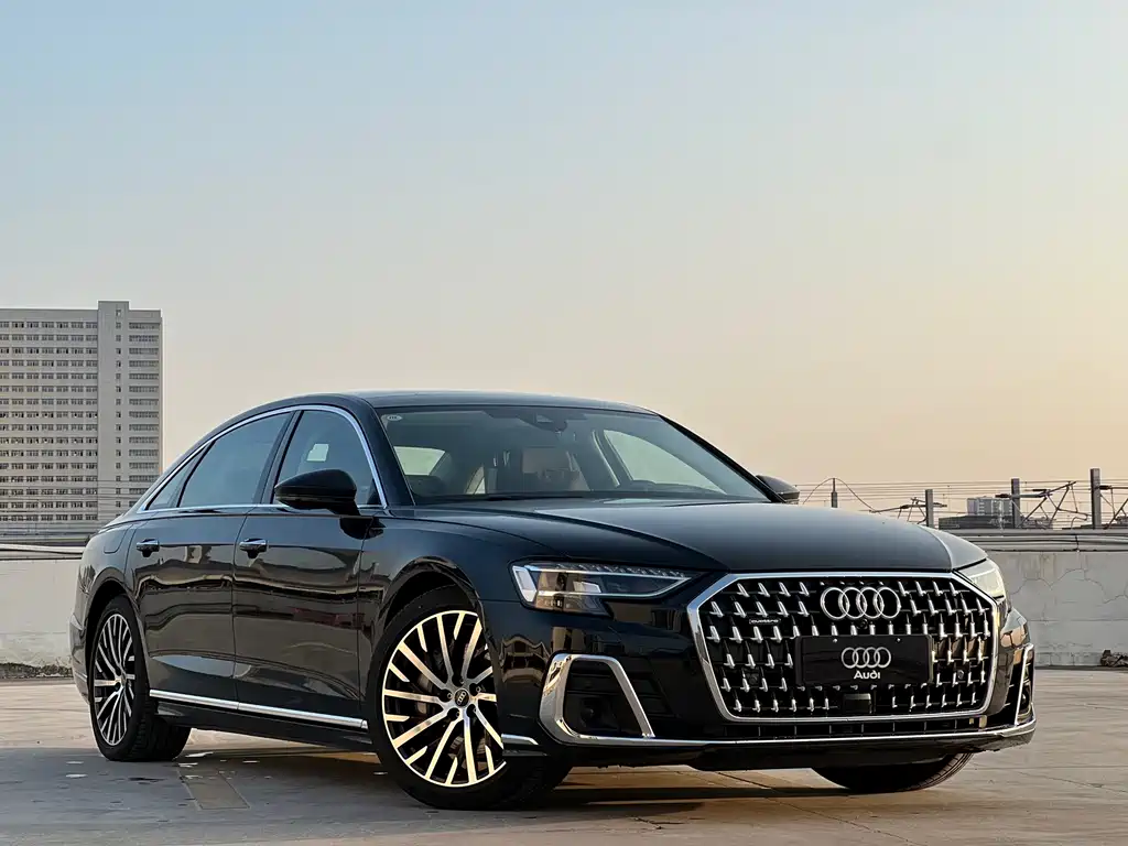 Audi A8 2024