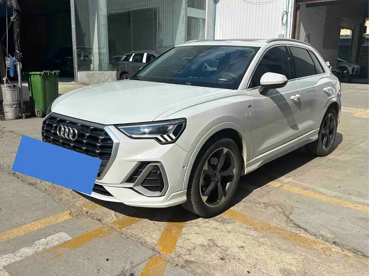 Audi Q3 2023