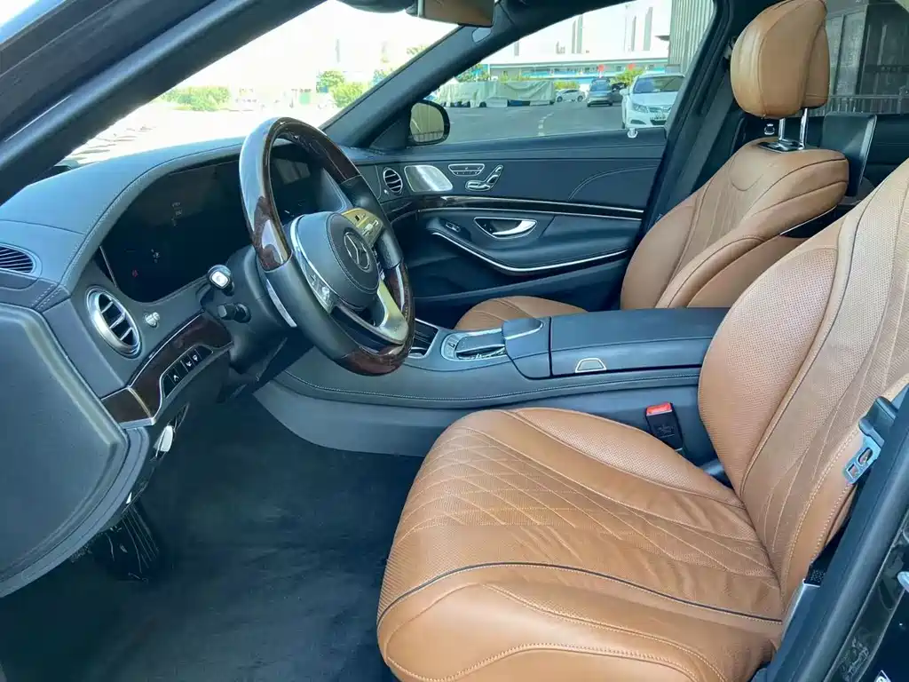 Mercedes-Benz Maybach S-Класс 2020
