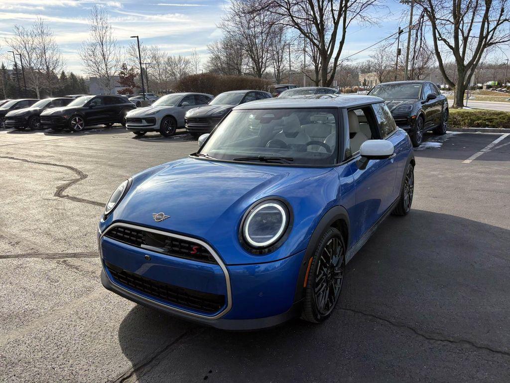 Mini Hardtop 2025