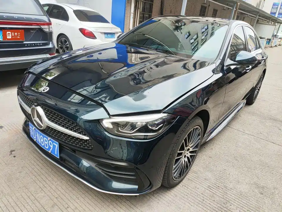 Mercedes-Benz C-Класс 2024