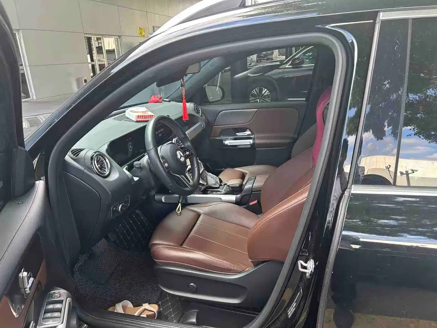 Mercedes-Benz GLB 2021