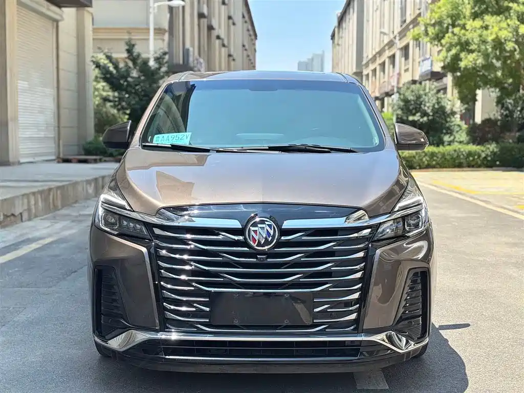 Buick GL8 2023