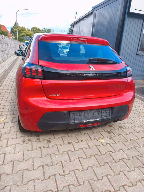 Peugeot 208 2022
