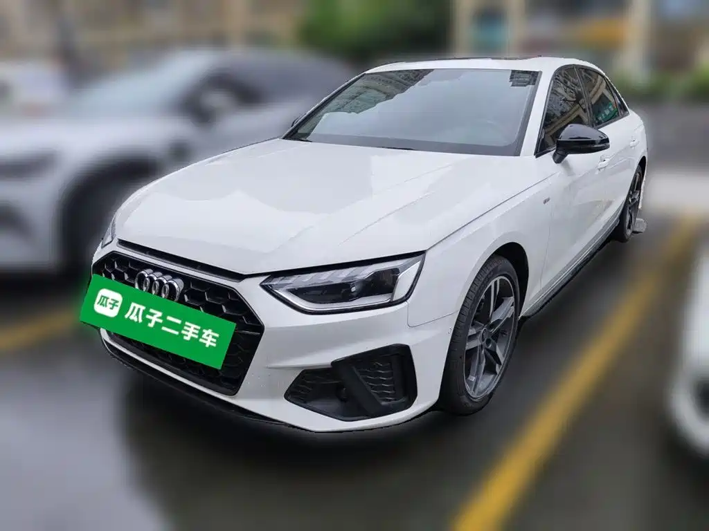 Audi A4 2023