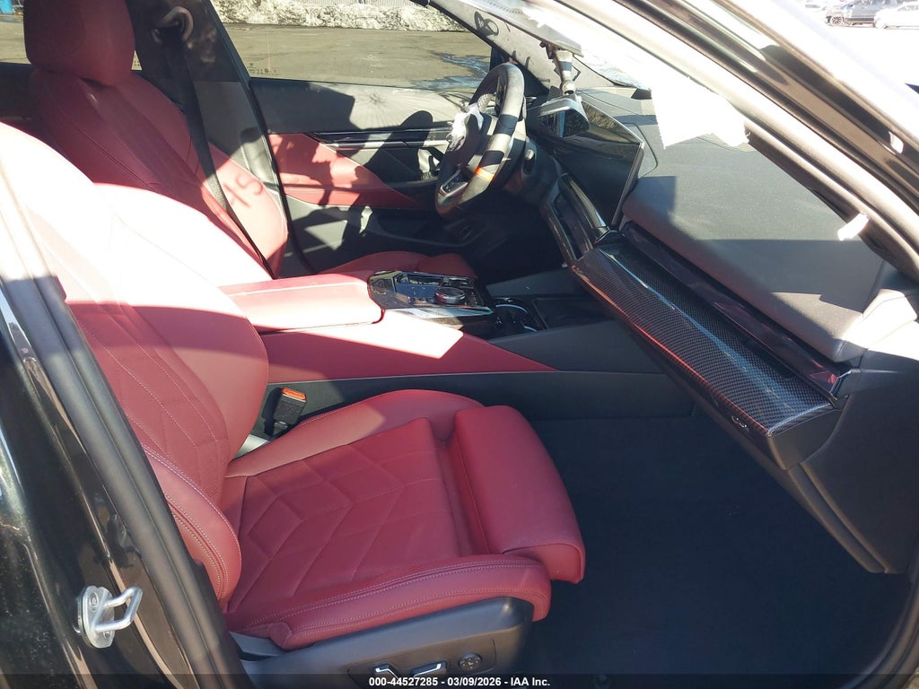 BMW i5 2025
