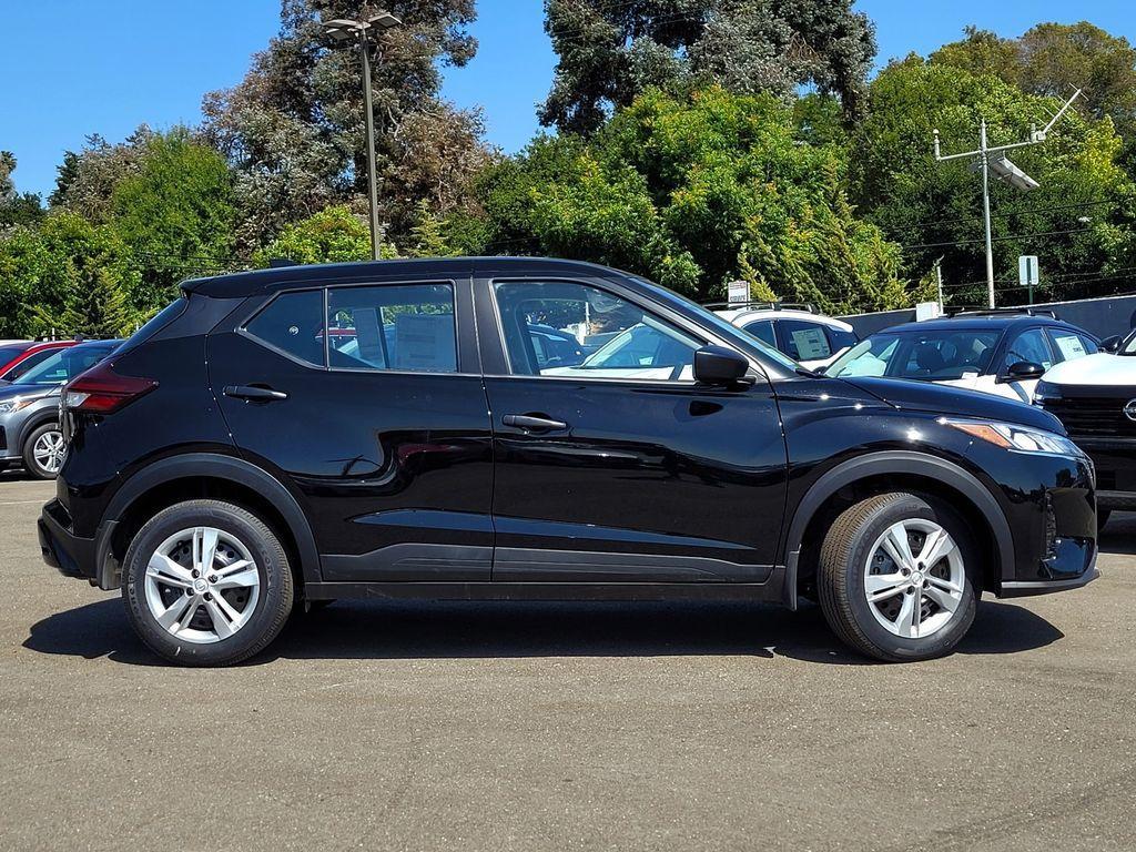 Nissan Kicks 2025