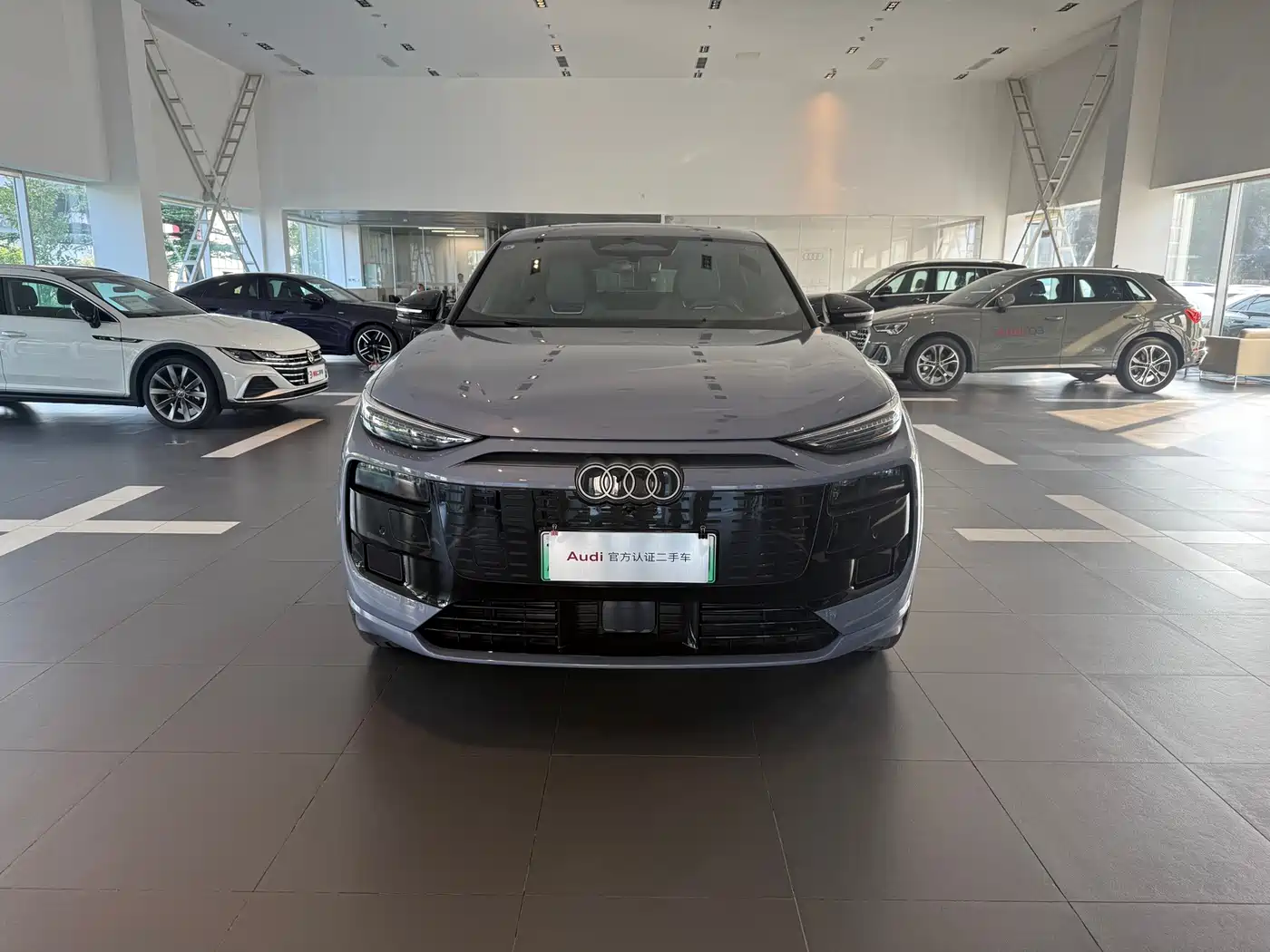 Audi e-tron 2025