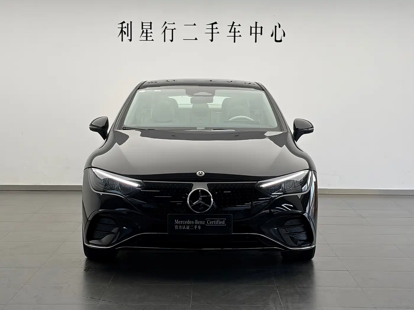 Mercedes-Benz EQE 2025