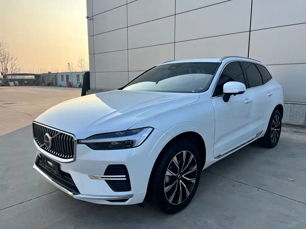 Volvo XC60 2023