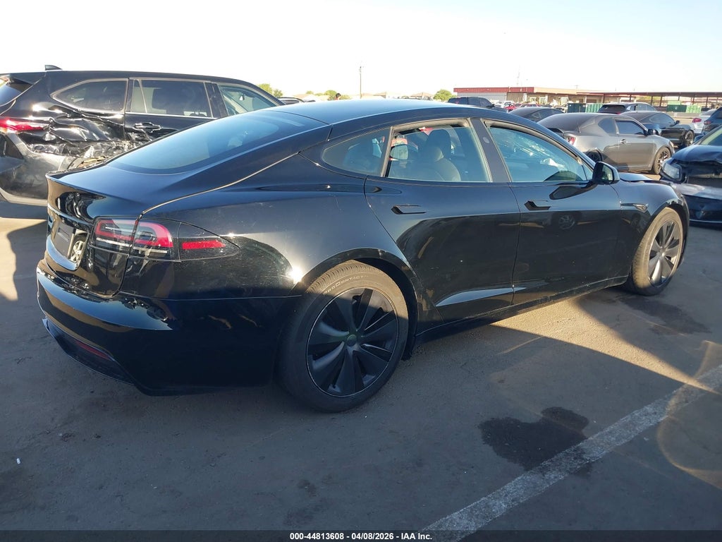 Tesla Model S 2023