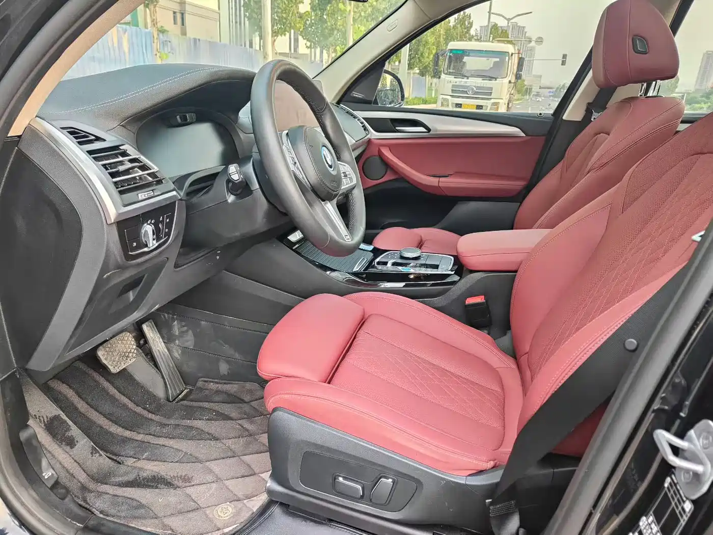 BMW iX3 2024