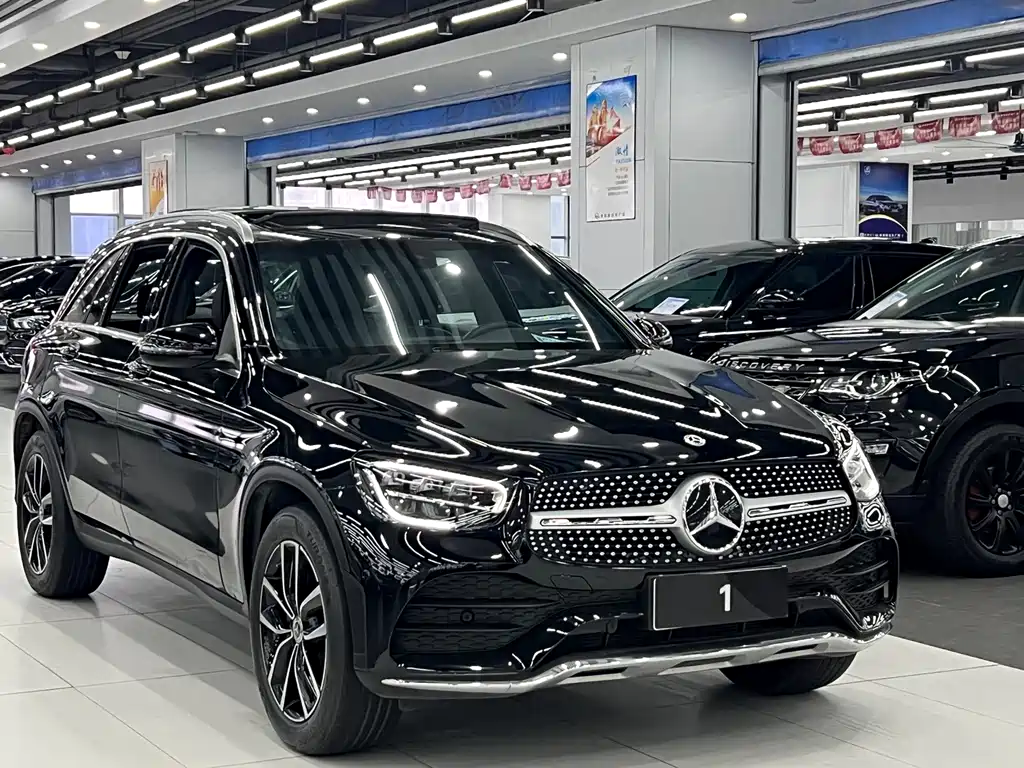 Mercedes-Benz GLC 2023