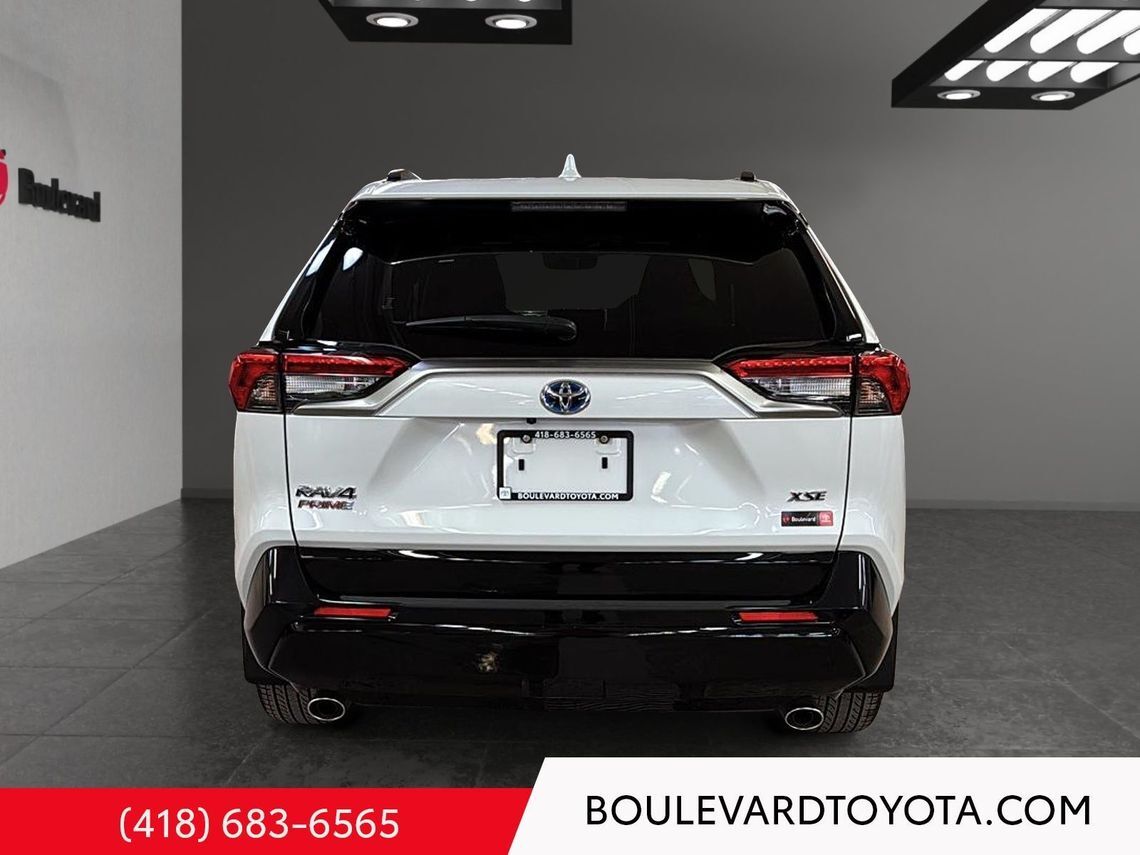 Toyota RAV4 2024