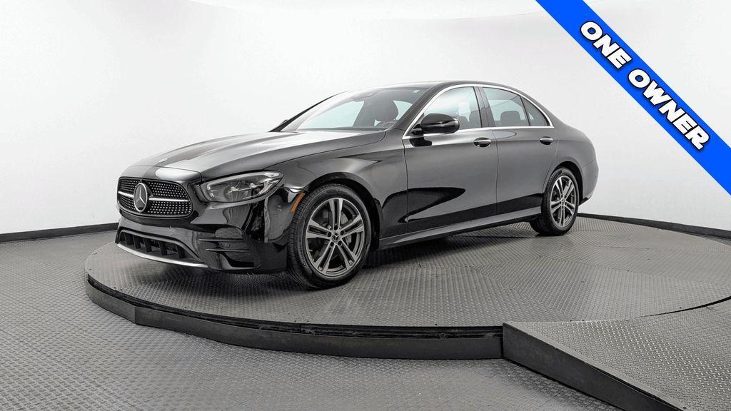 Mercedes-Benz E-Класс 2022
