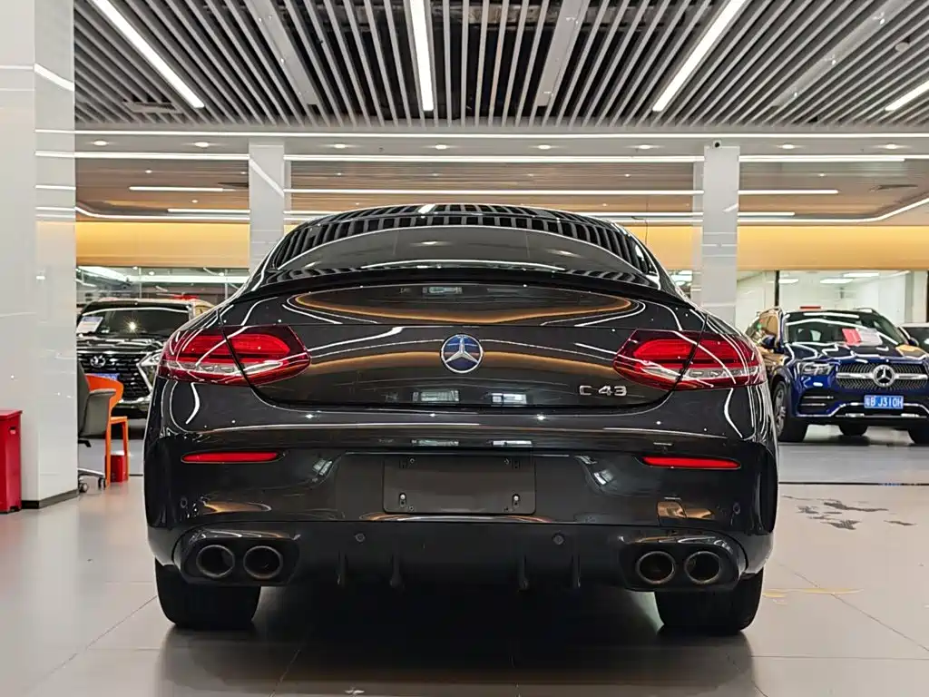 Mercedes-Benz C-Класс 2022
