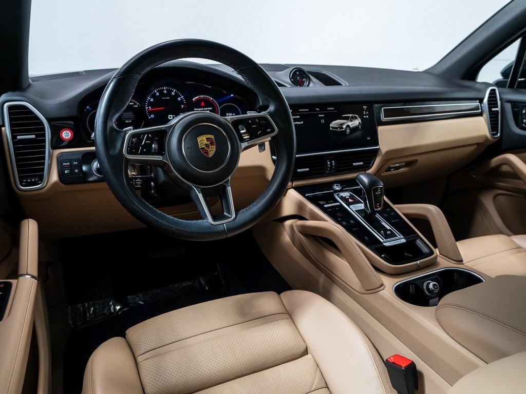 Porsche Cayenne 2023