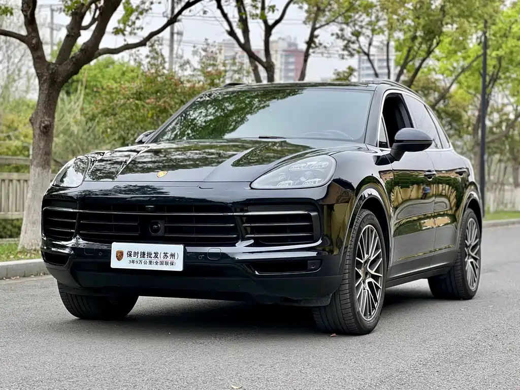 Porsche Cayenne 2021