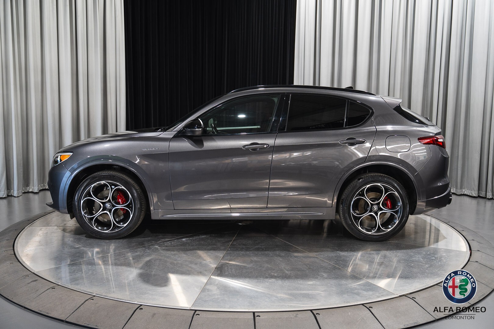 Alfa Romeo Stelvio 2022