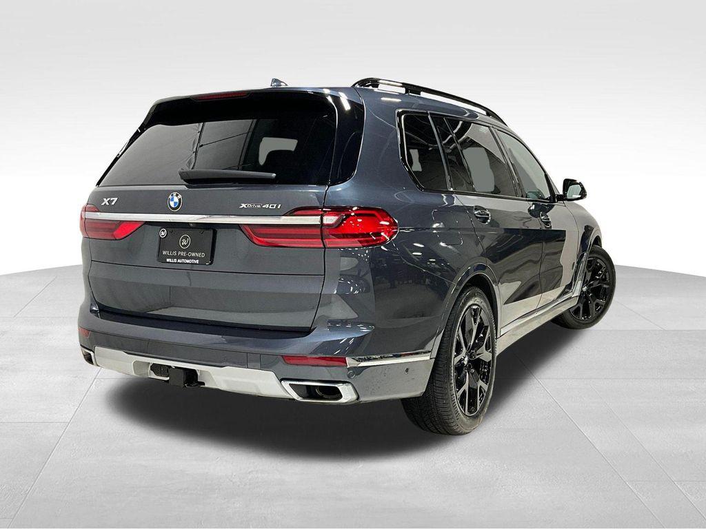 BMW X7 2022
