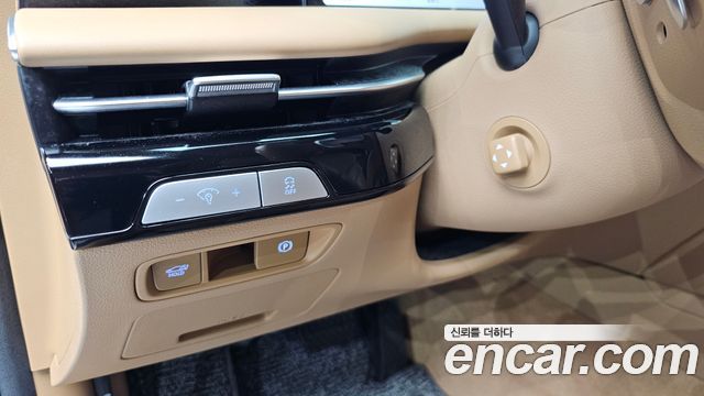 Genesis G80 2025
