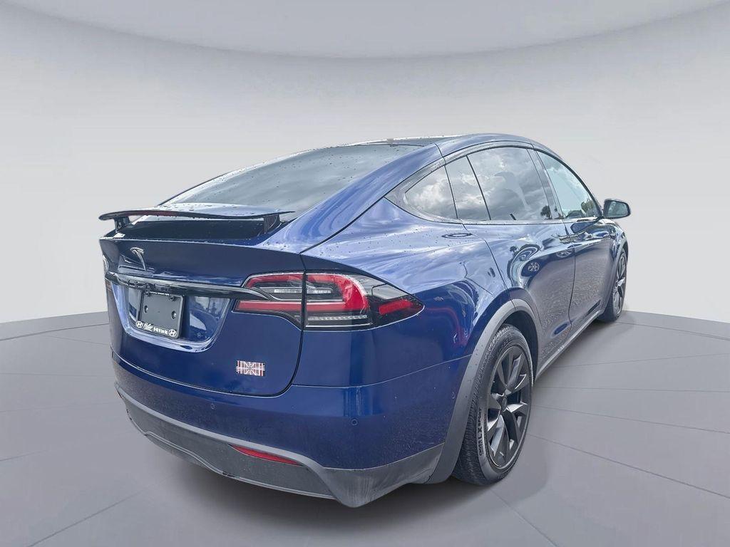 Tesla Model X 2022