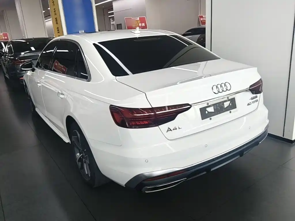 Audi A4 2022