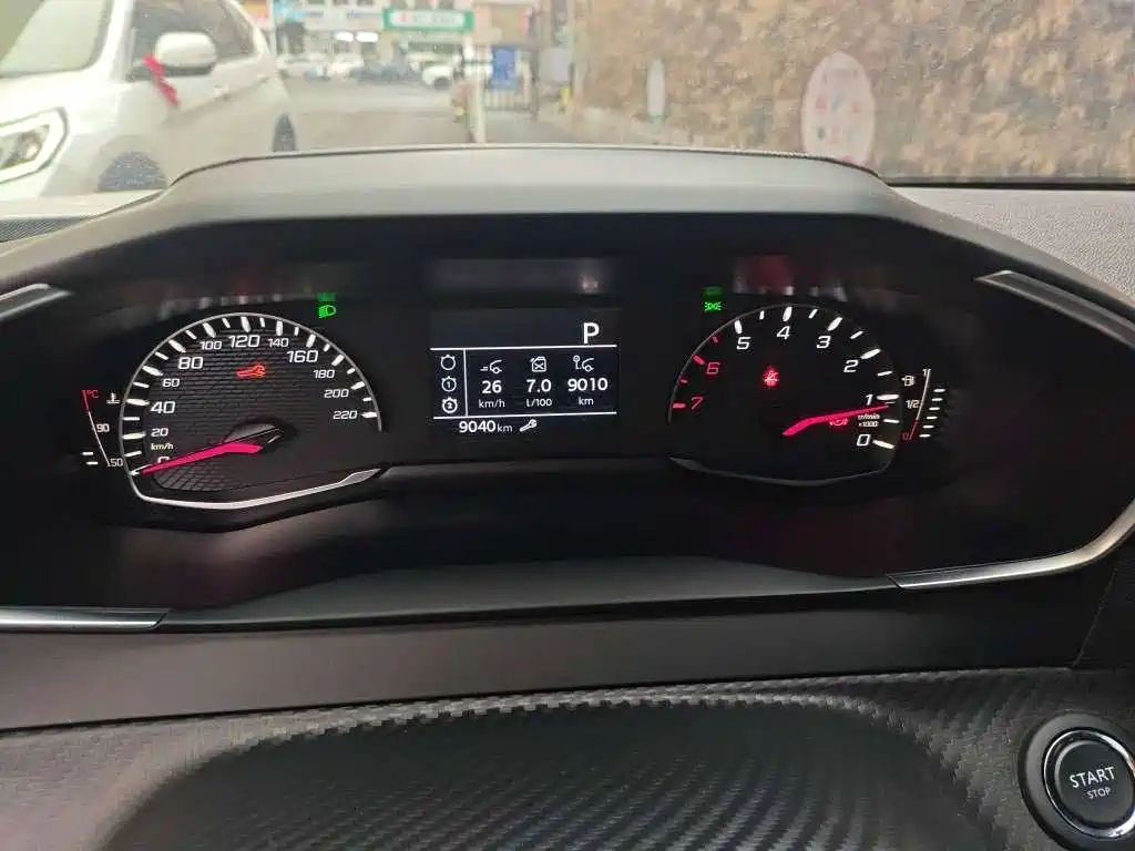 Peugeot 2008 2021