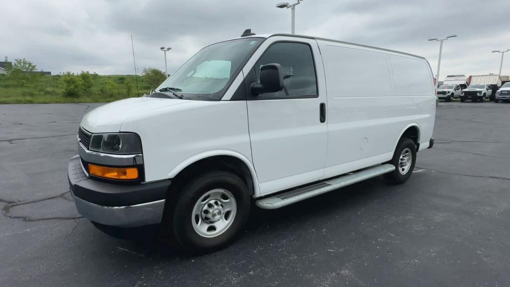 Chevrolet Express 2023