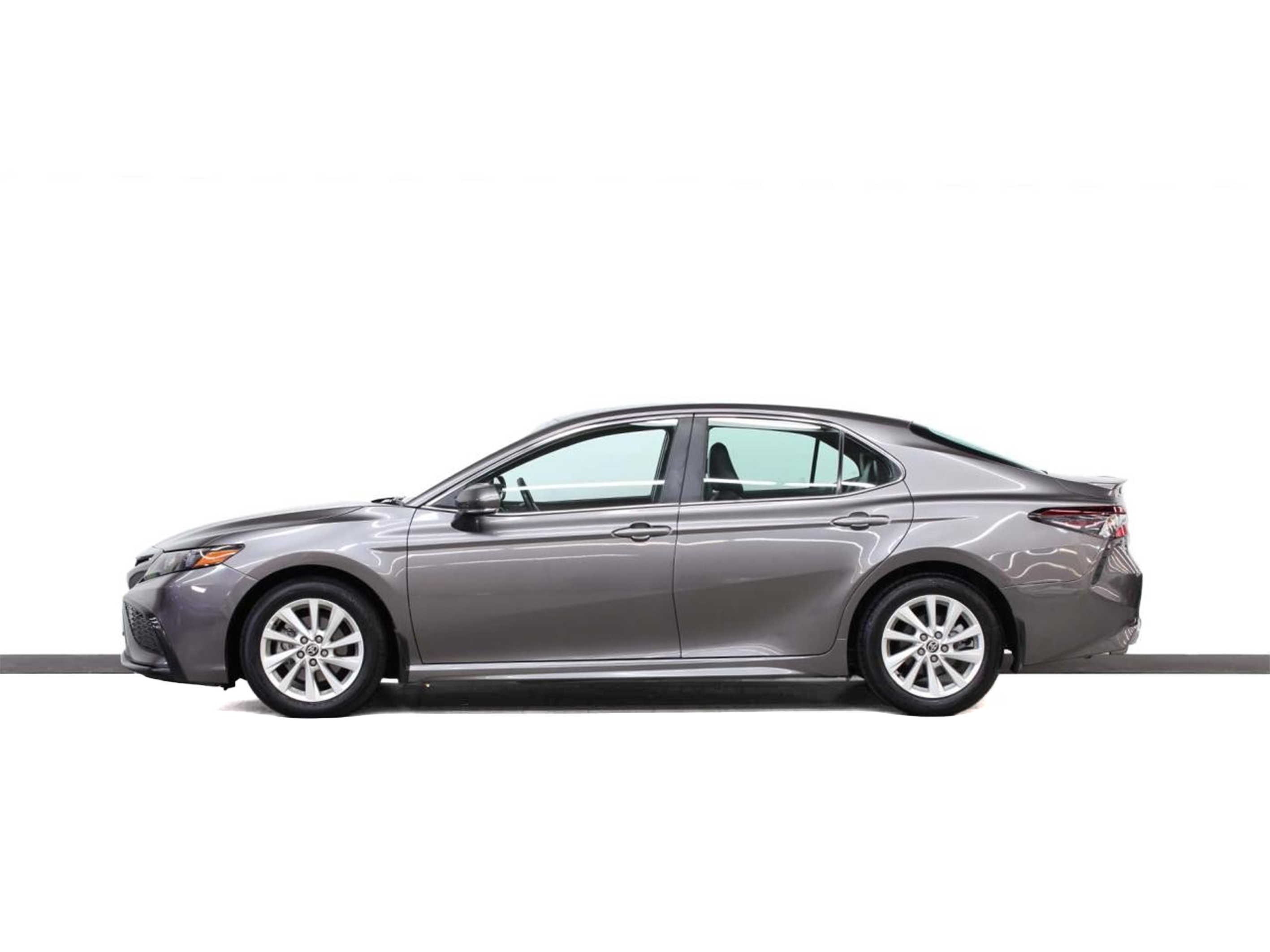 Toyota Camry 2024