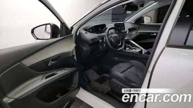 Peugeot 3008 2022