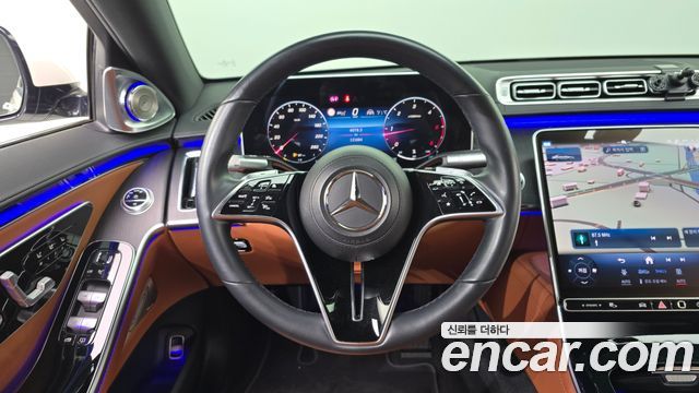 Mercedes-Benz S-Класс 2021
