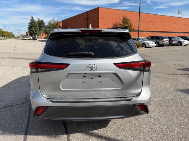 Toyota Highlander 2021