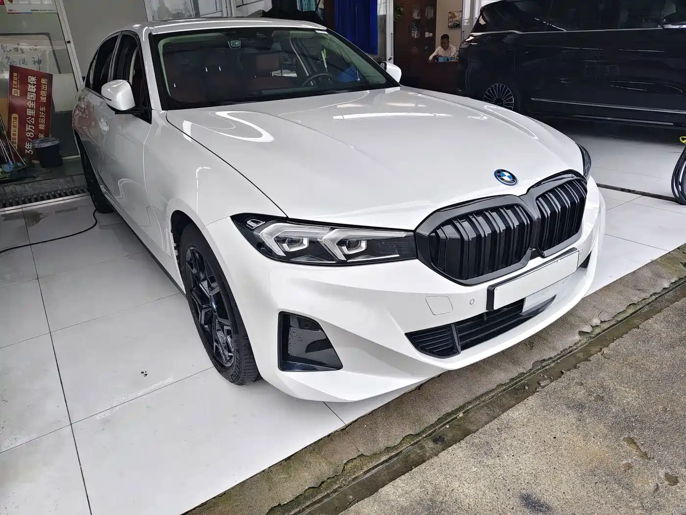 BMW i3 2024