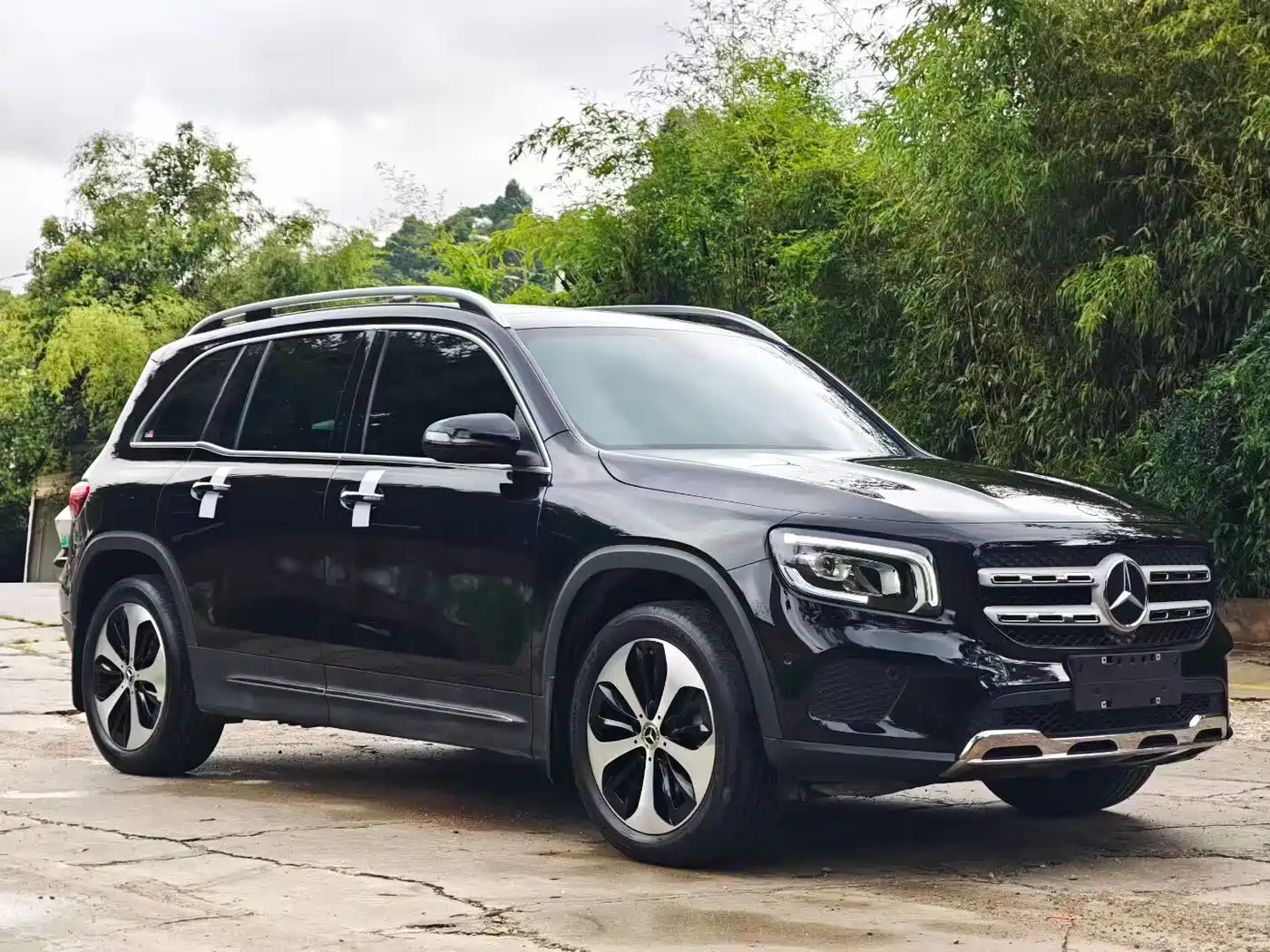 Mercedes-Benz GLB 2021