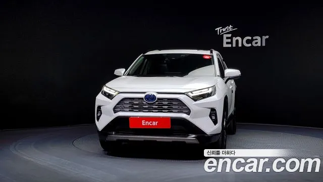 Toyota RAV4 2023