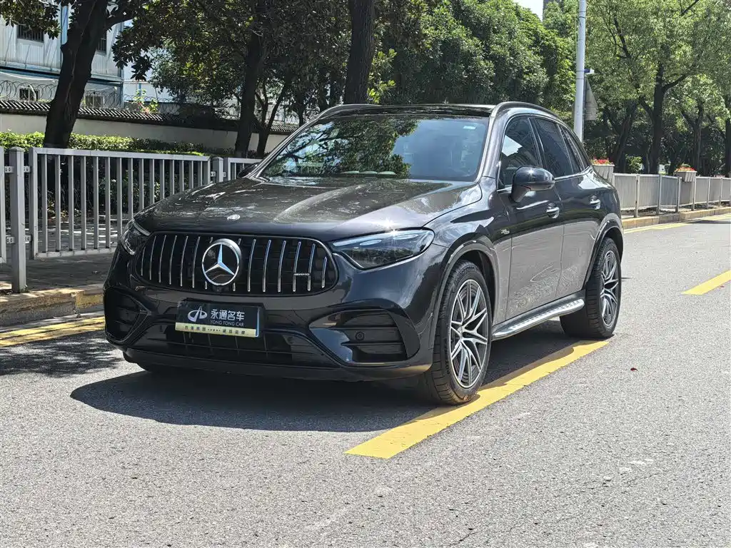 Mercedes-Benz GLC AMG 2025