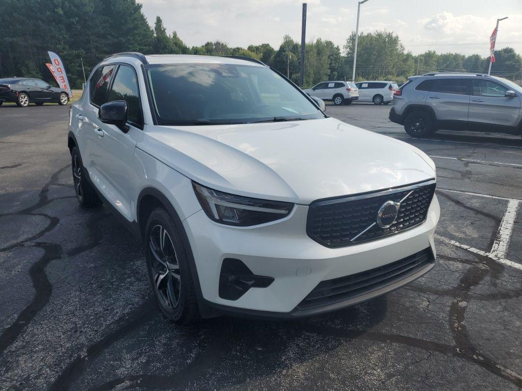 Volvo XC40 2023