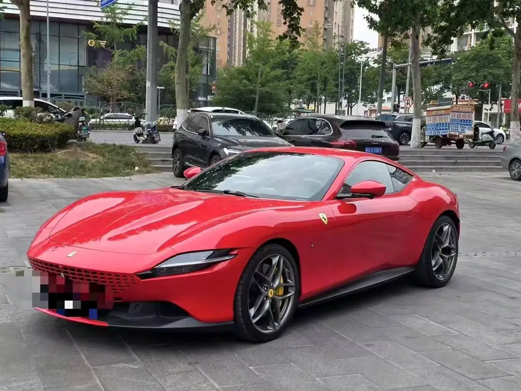 Ferrari Roma 2021