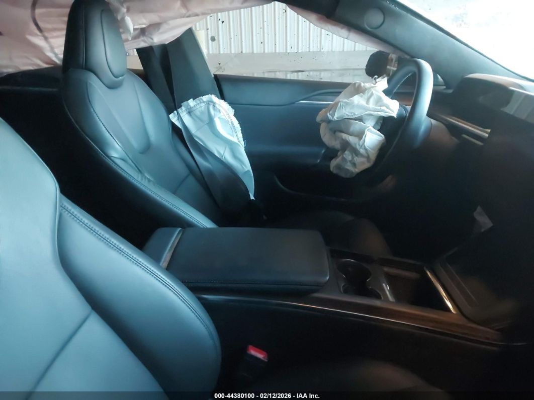 Tesla Model S 2023