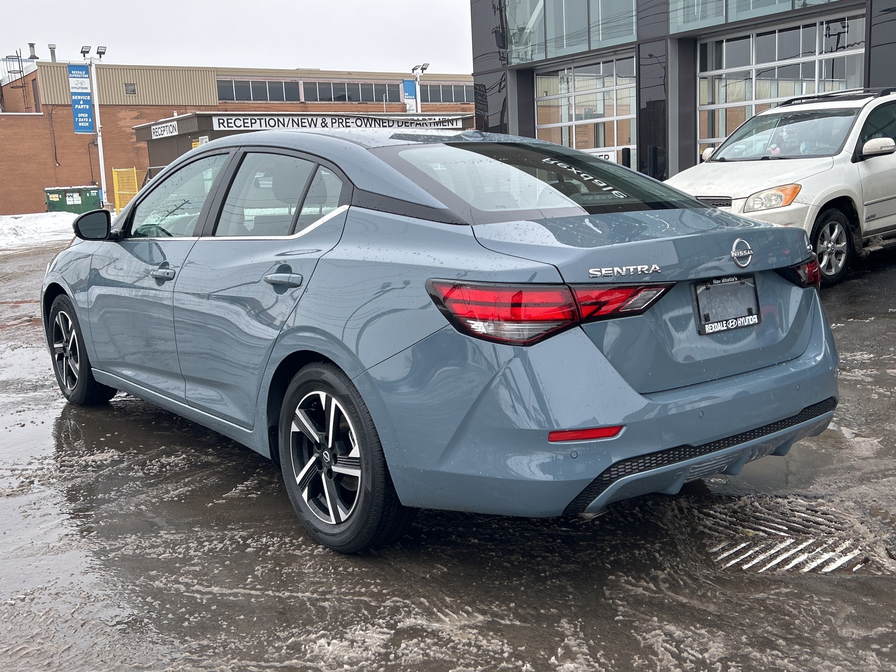 Nissan Sentra 2024