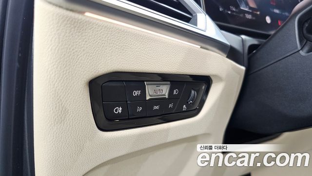 BMW 3 серии 2023