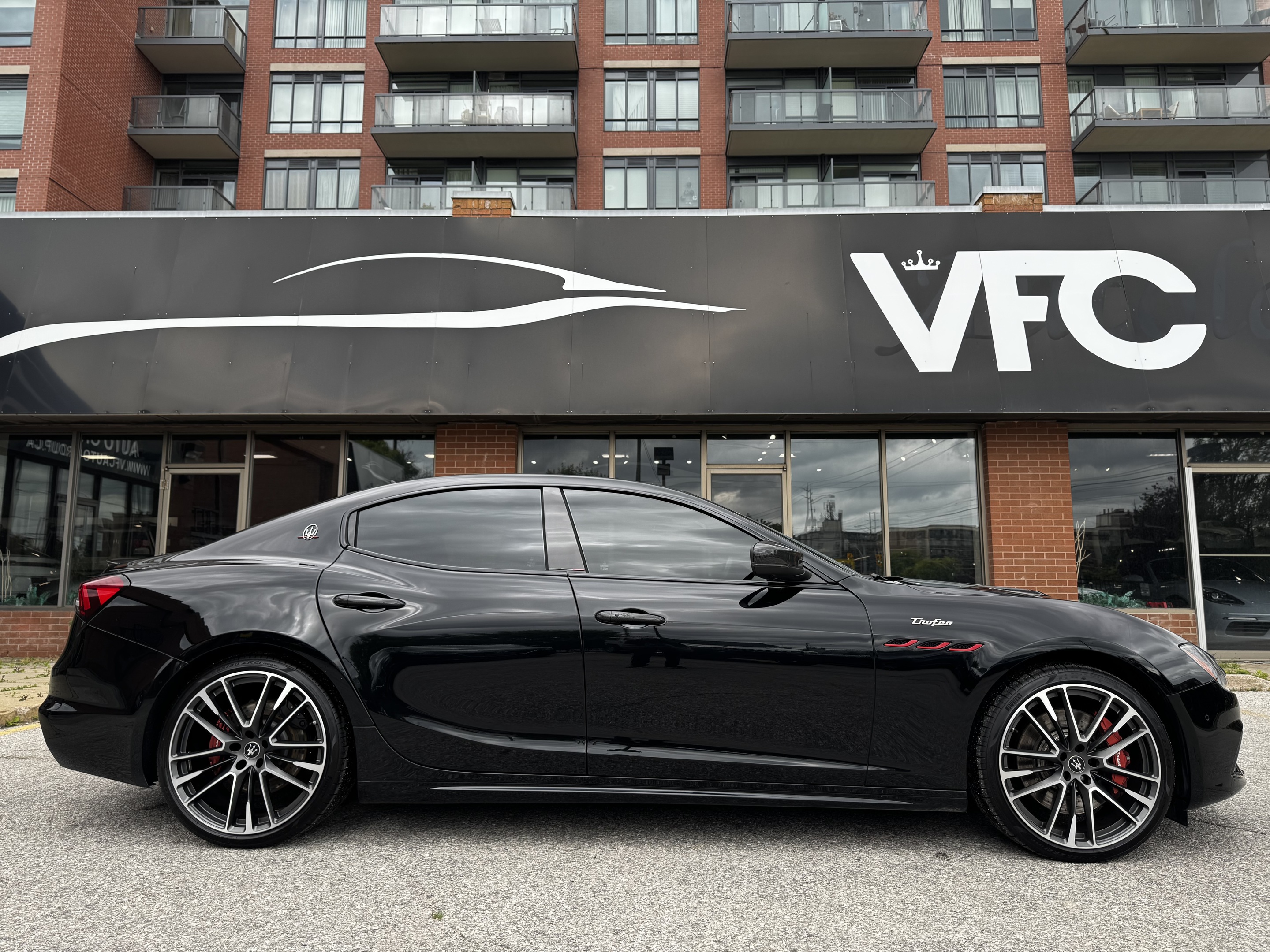 Maserati Ghibli 2021