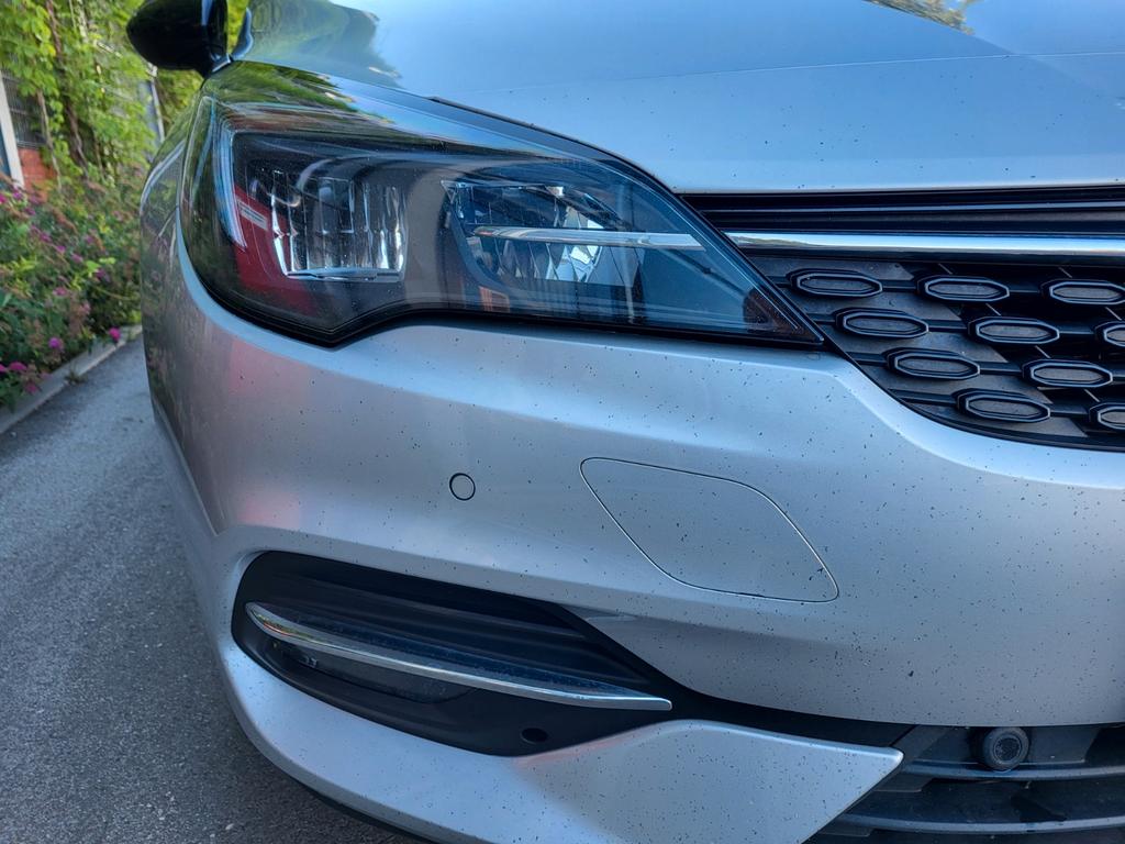Opel Astra 2021